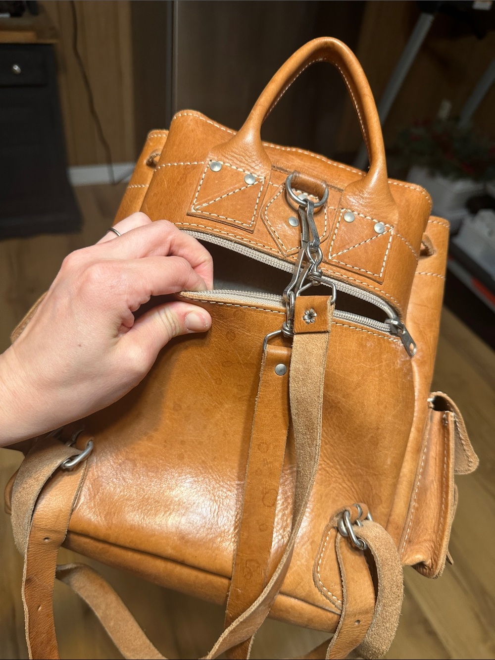 Leather Backpack - Picture 6 of 6